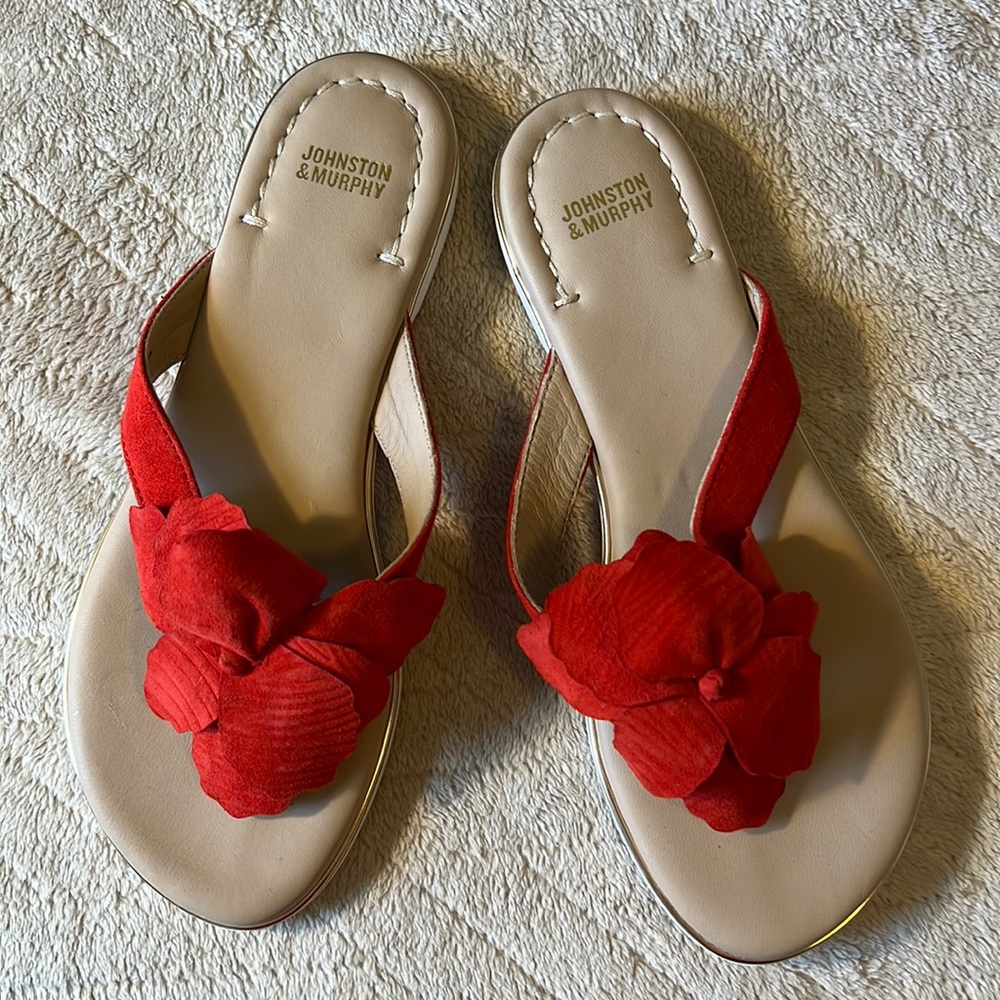 Johnston & Murphy sandals, red, size 6.5, with tags.